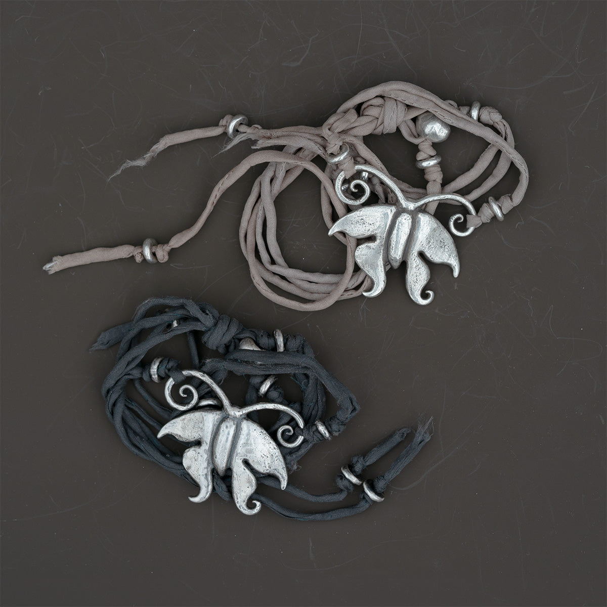 Moth Dust Choker