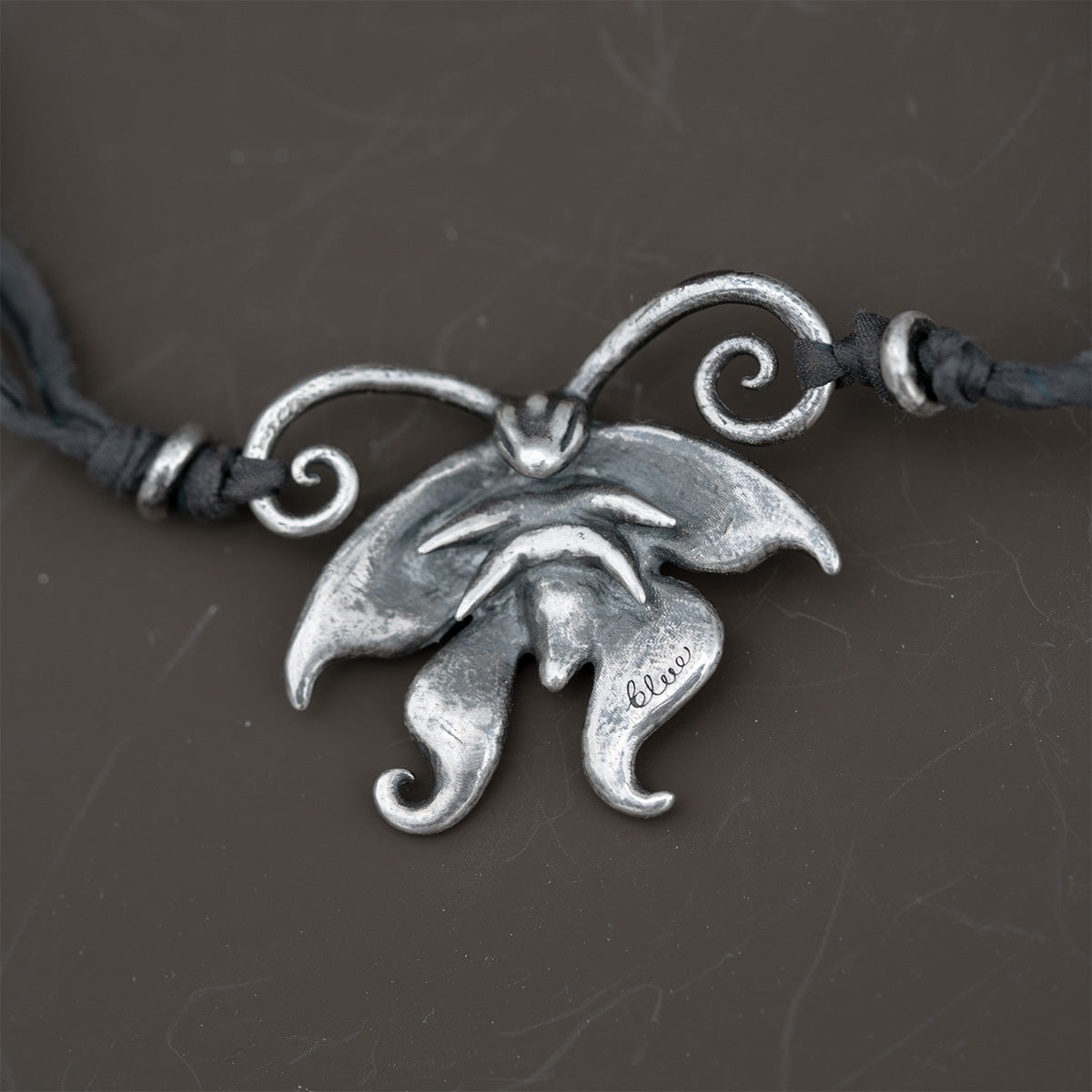 Moth Dust Choker
