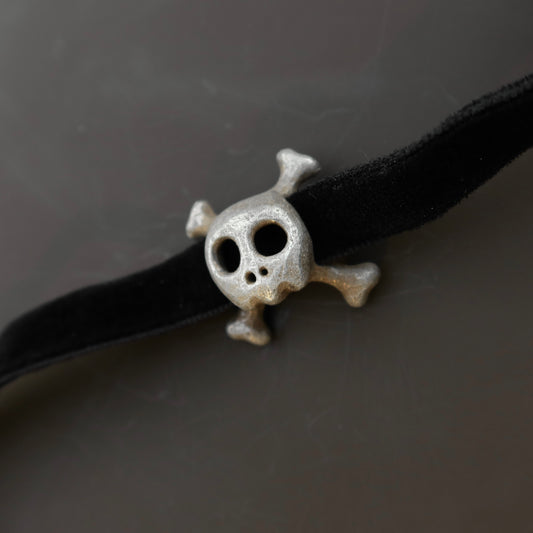 Skull Choker